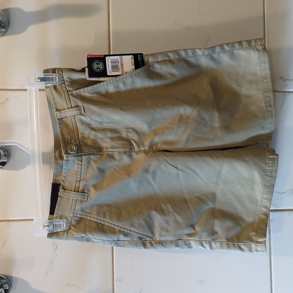 Boys Under Armour Short